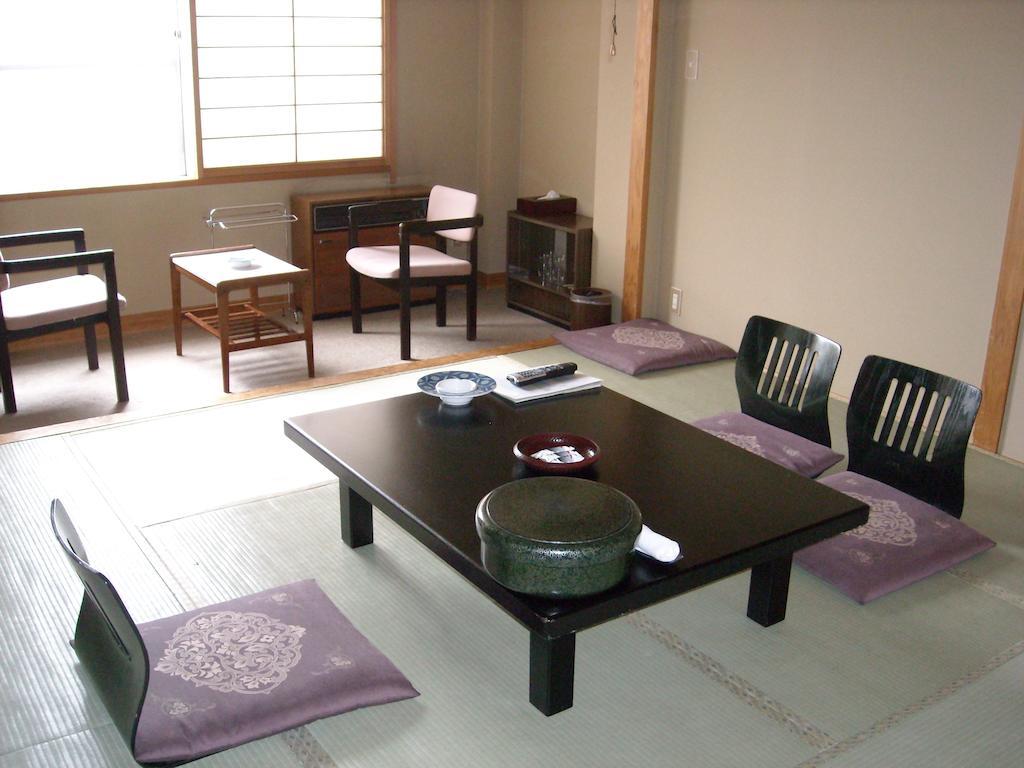 Annex Fujiya Ryokan Kaminoyama Pokój zdjęcie